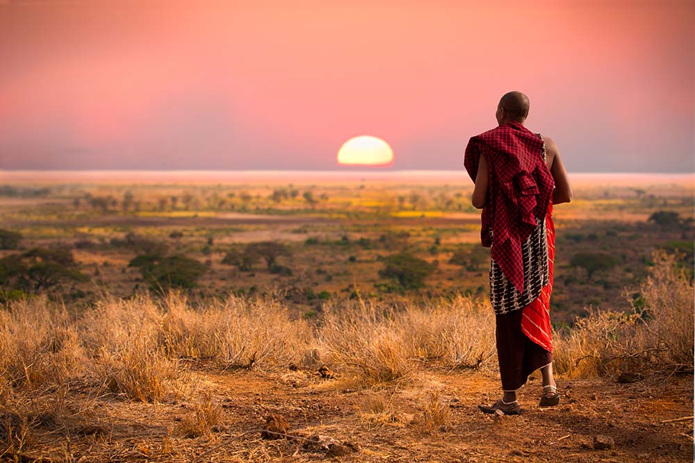 Maasai Mann, Sonnenuntergang
